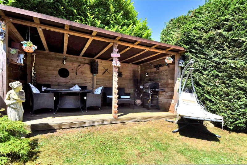 Canons Lane, Burgh Heath, Tadworth, Surrey, KT20