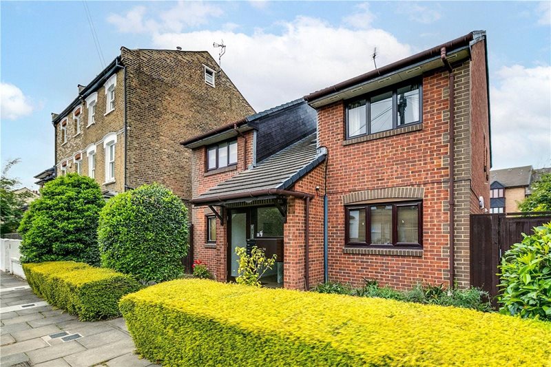 Rothschild Road, London, W4