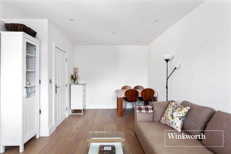 Cornwall Avenue, Finchley, London, N3