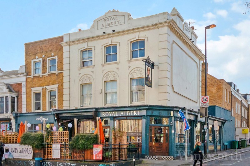 New Cross Road, London, SE14