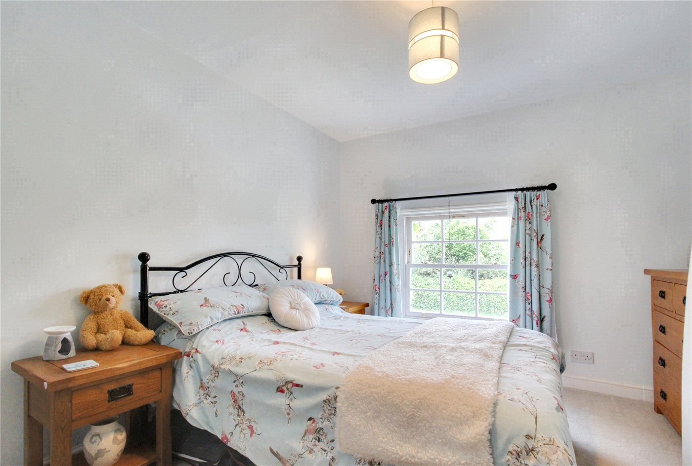 4 bedroom property for sale in Norwich Road, Stoke Holy Cross, Norwich