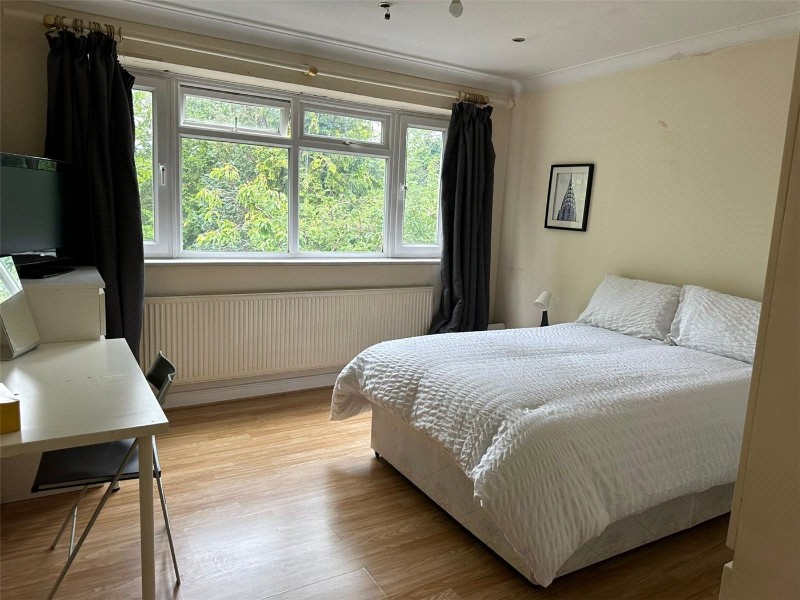 Chatsworth Road, London, W5