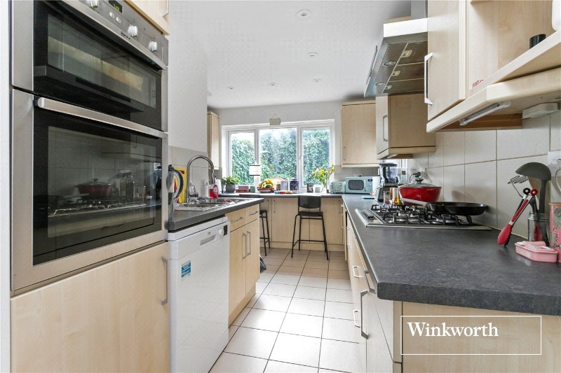 Beechwood Avenue, Finchley, London, N3