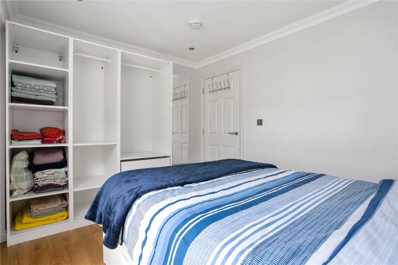Woodseer Street, London, E1