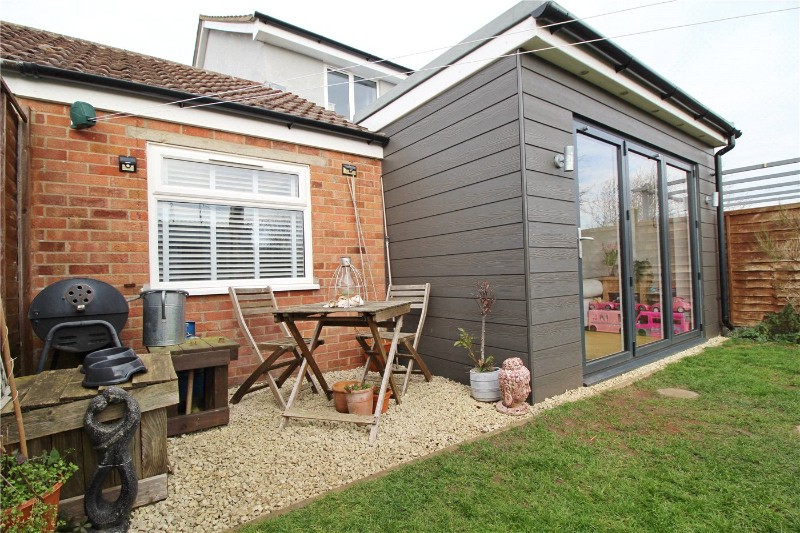 Manor Close, Langtoft, Peterborough, Lincolnshire, PE6