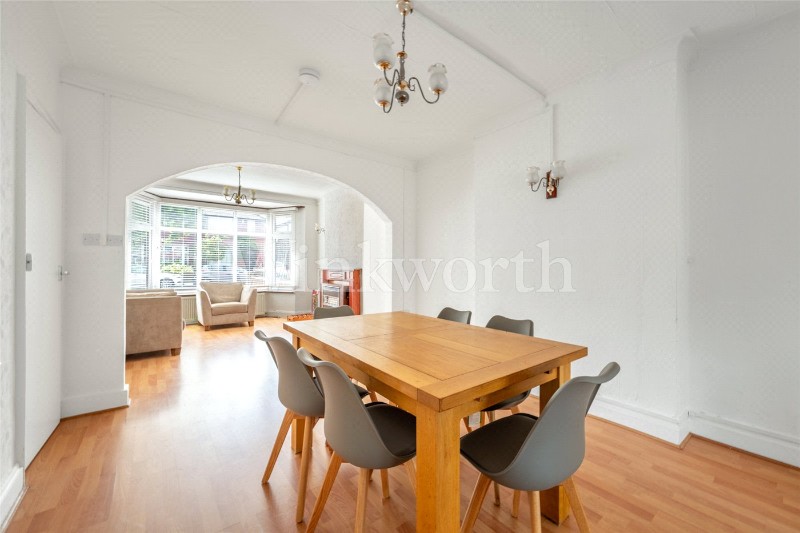 Pennine Drive, London, NW2