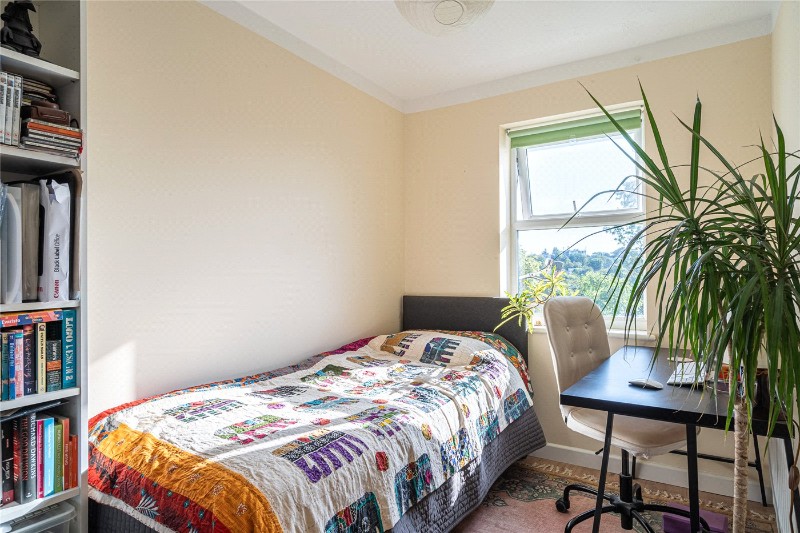 Peregrine Court, London, SW16