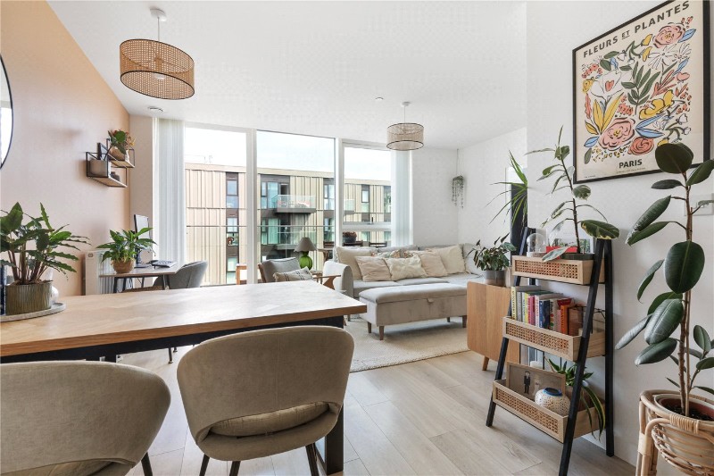 Coster Avenue, London, N4