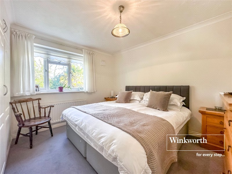 Dymewood Road, Three Legged Cross, Wimborne, Dorset, BH21