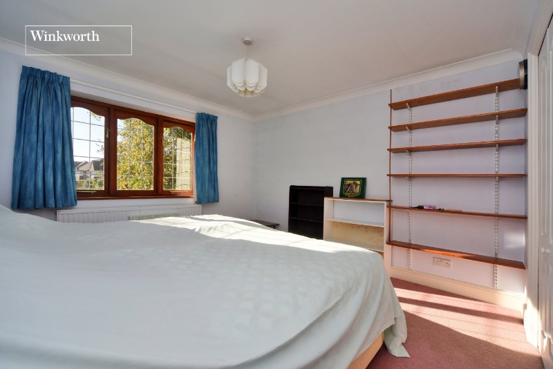 Warren Avenue, Cheam, Sutton, SM2