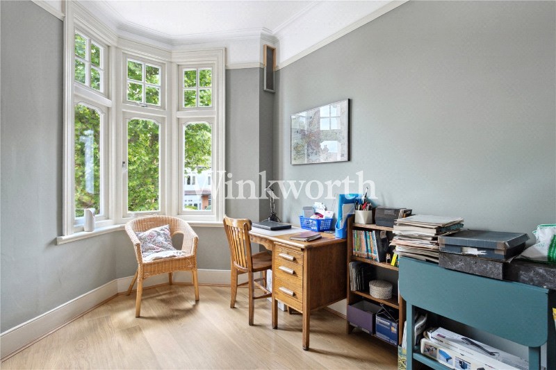Oakfield Road, London, N14