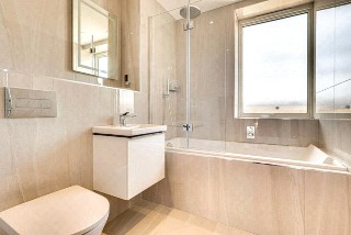 Broadway, Leigh-on-Sea, Essex, SS9