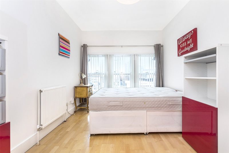 Farringdon Road, London, EC1M