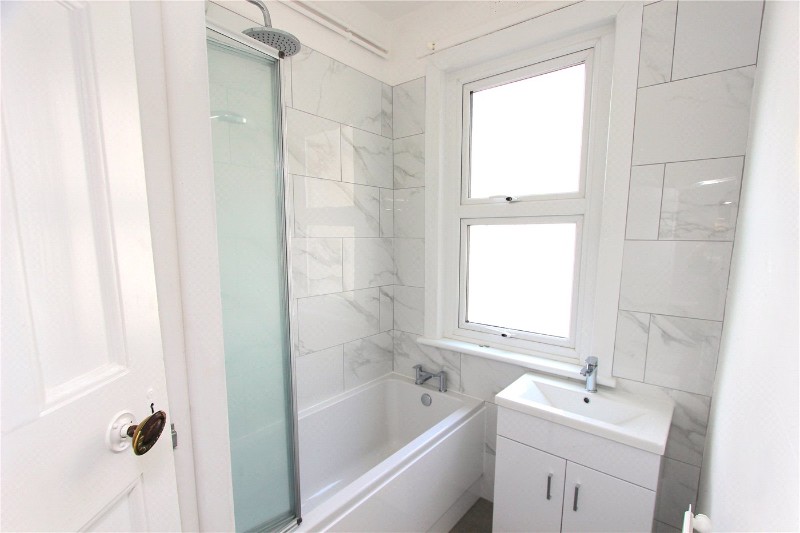 Highcliff Drive, Leigh-on-Sea, Essex, SS9