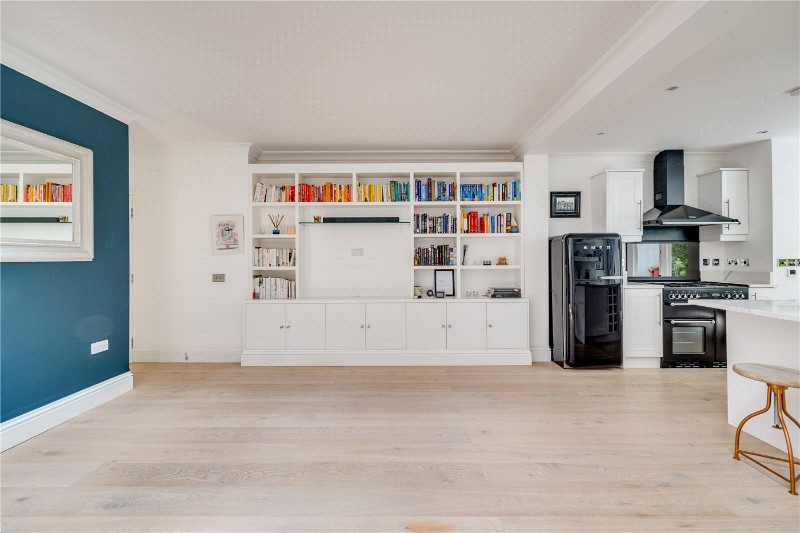 Chaldon Road, London, SW6