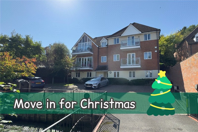 Bassetsbury Lane, High Wycombe, HP11