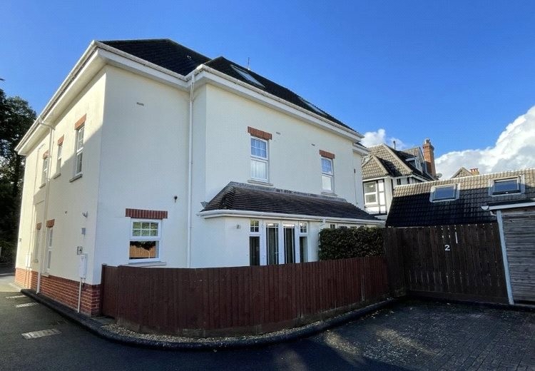 Mountclere, 89 Alumhurst Road, Bournemouth, BH4