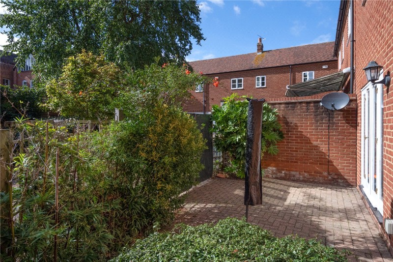 Kirbys Lane, Canterbury, Kent, CT2