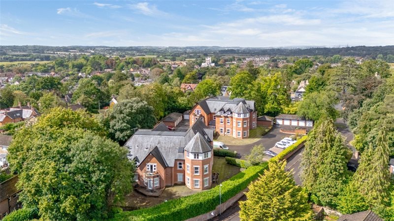 Cranfield Avenue, Wimborne, Dorset, BH21