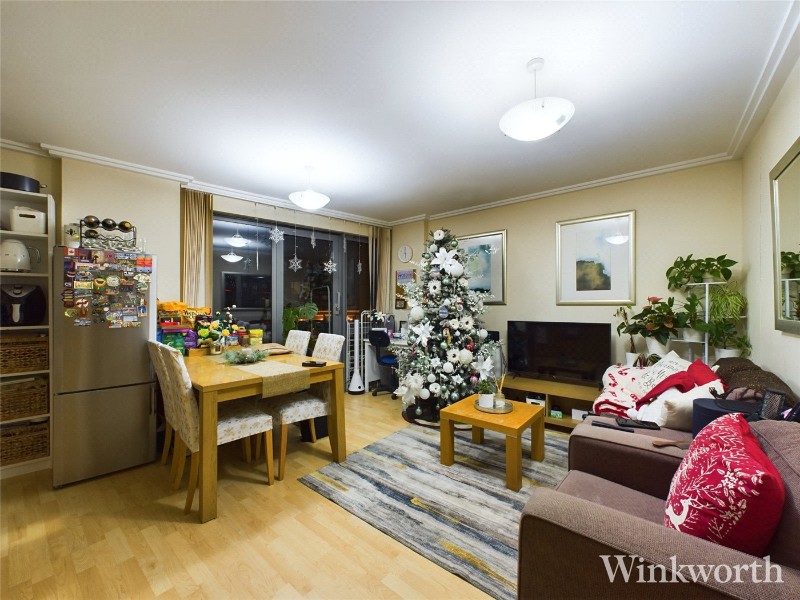 Victoria Road, Acton, UK, W3