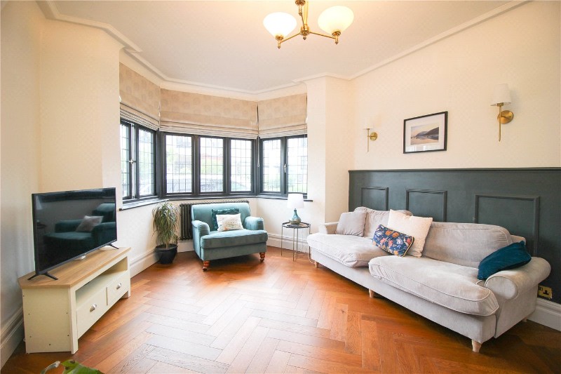 Kent View Avenue, Leigh-on-Sea, Essex, SS9