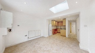 Falkland Road, London, NW5