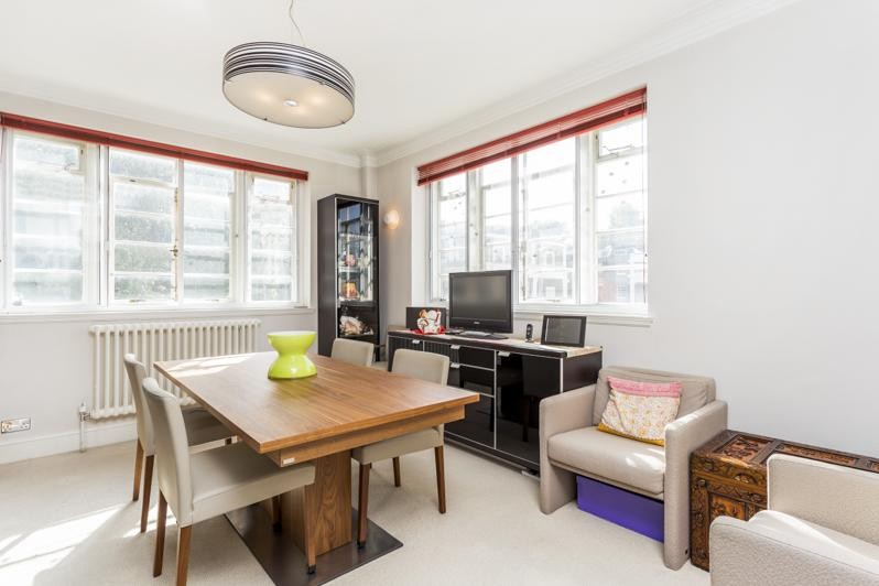 Tavistock Court, Tavistock Square, Bloomsbury, London, WC1H