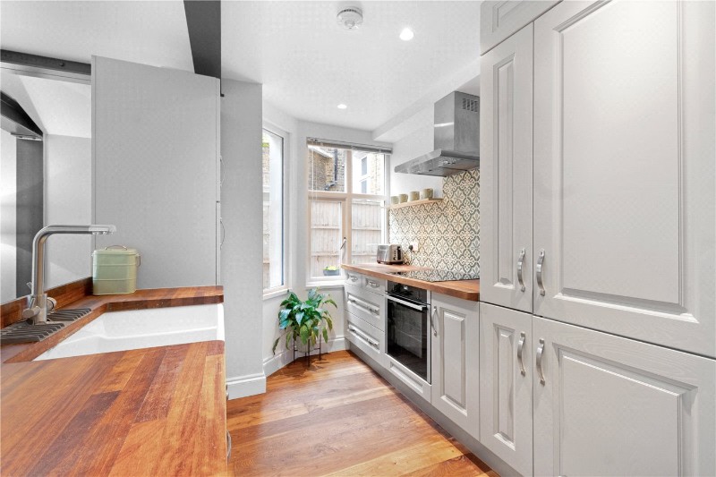 Oakhurst Grove, East Dulwich, London, SE22