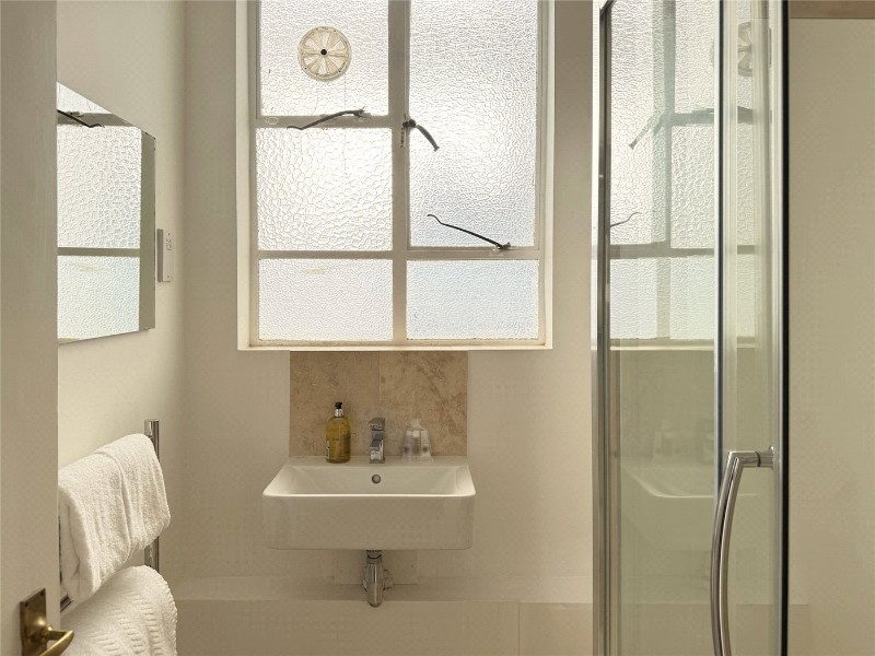 Strathearn Place, London, W2