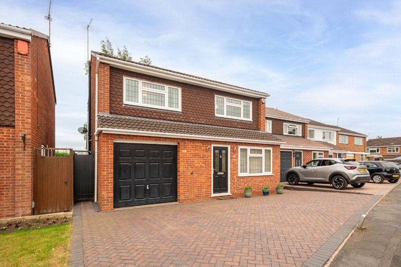 Eborall Close, Warwick, Warwickshire, CV34