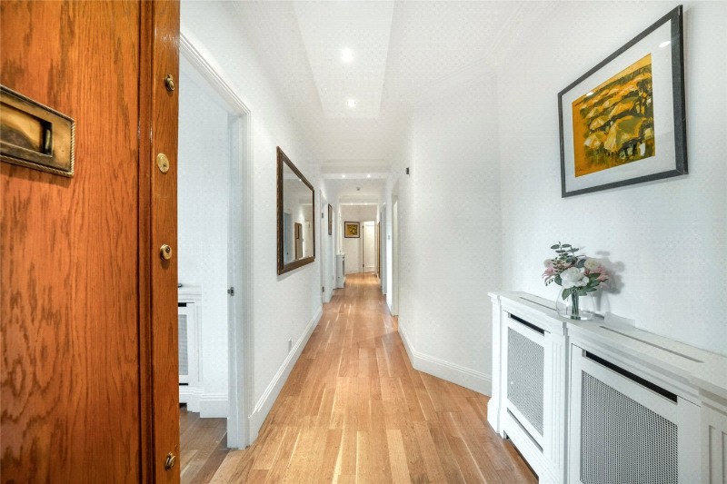 Cropthorne Court, Maida Vale, London, W9