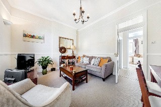 Chiswick High Road, Chiswick, London, W4