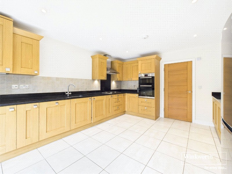 Haden Square, Reading, Berkshire, RG1