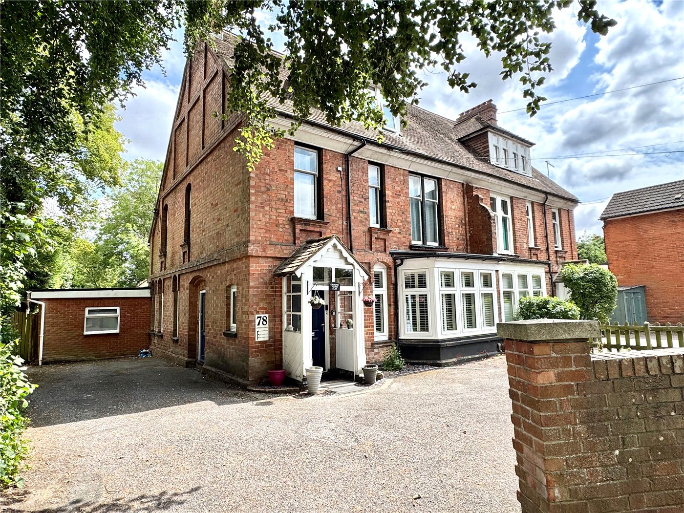 London Road, Salisbury, Wiltshire, SP1