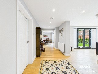 James Farm, James Lane, Grazeley Green, Reading, RG7