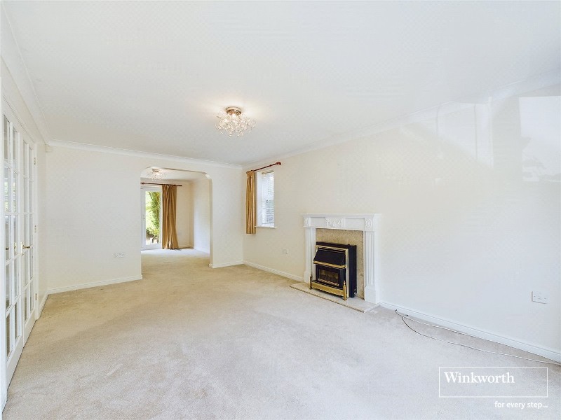 Duchess Close, Crowthorne, Berkshire, RG45