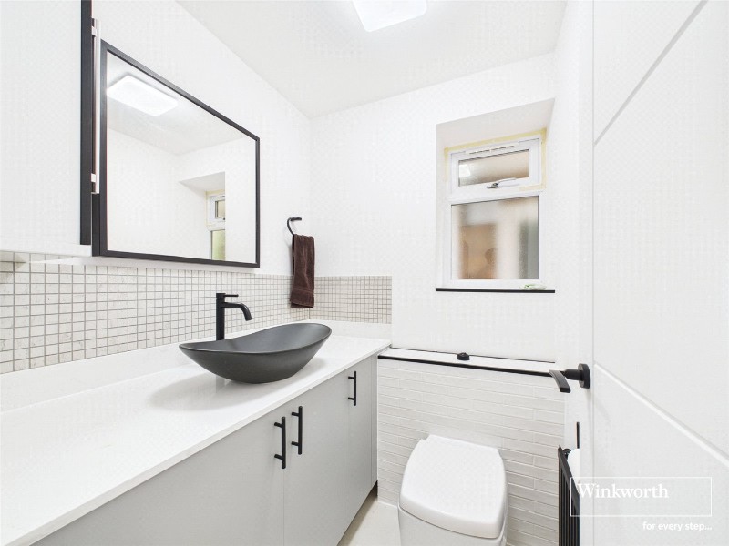 Sunningfields Crescent, Hendon, NW4