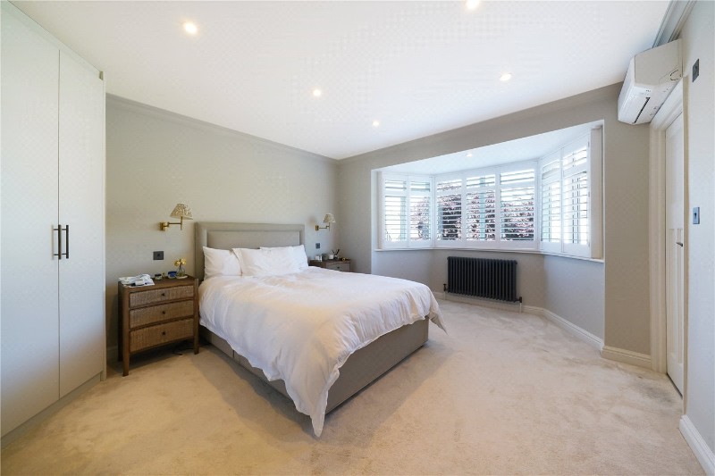 Dickerage Road, Kingston upon Thames, KT1