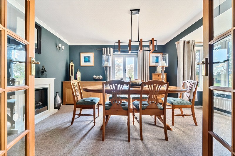 Farnham Road, Sleaford, Hampshire, GU35