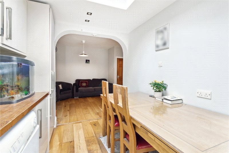 Seely Road, London, SW17