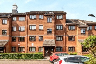 St. Benedict&#39;s Close, London, SW17