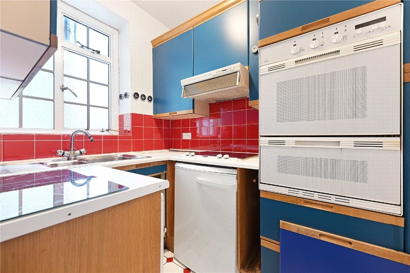 Queen Square, London, WC1N