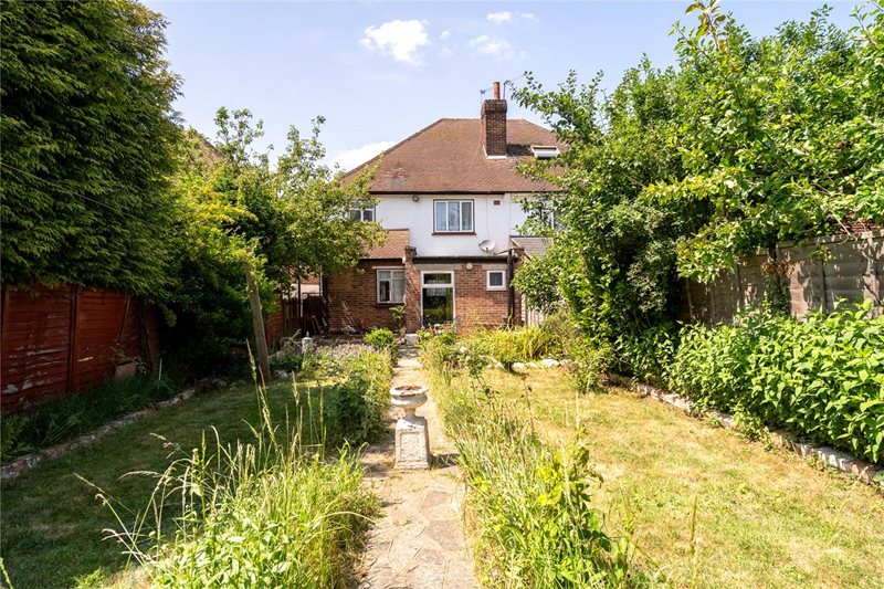 Christian Fields, London, SW16