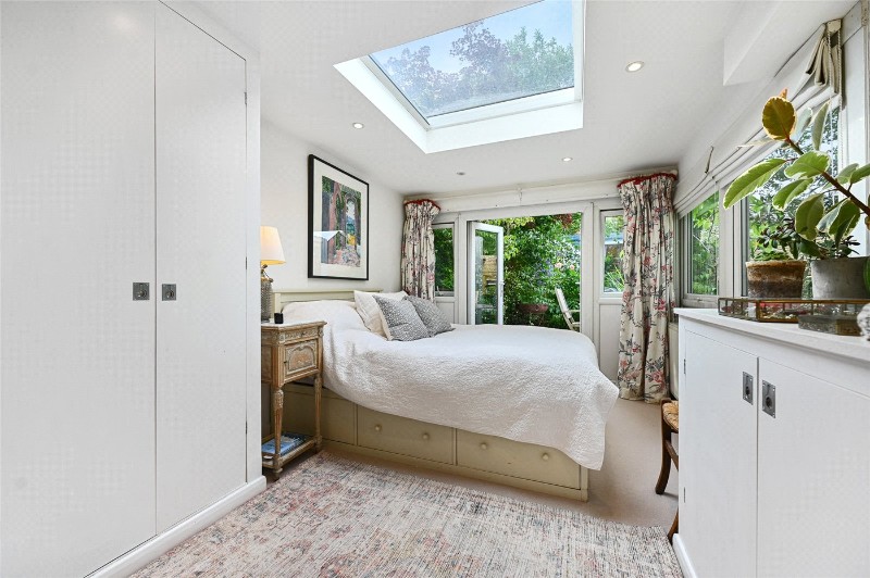 Goldhawk Road, London, W12