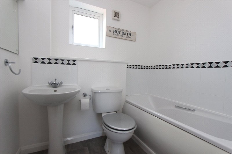 London Road, Leigh-on-Sea, SS9