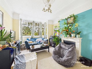 Dallas Road, London, NW4