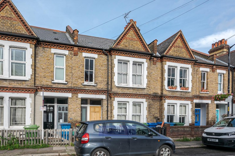 Aylesbury Road, SE17