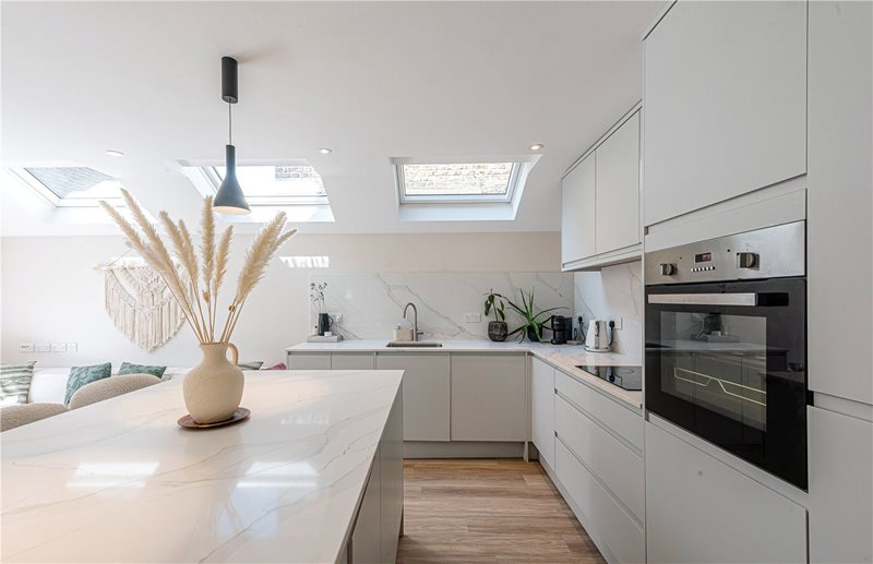 Purves Road, London, NW10