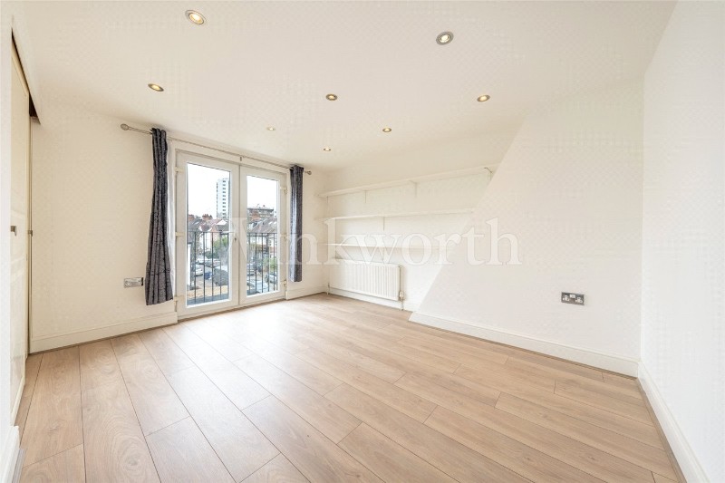 Nant Road, London, NW2