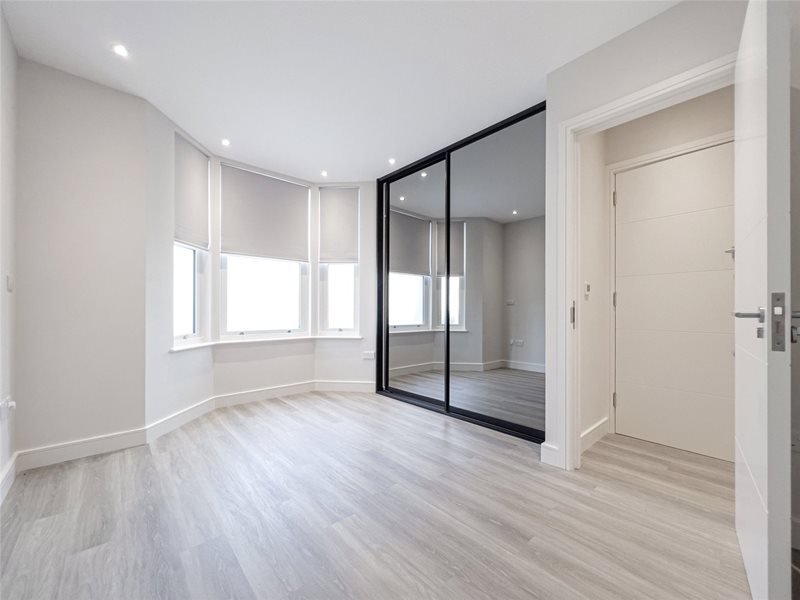 Purves Road, London, NW10